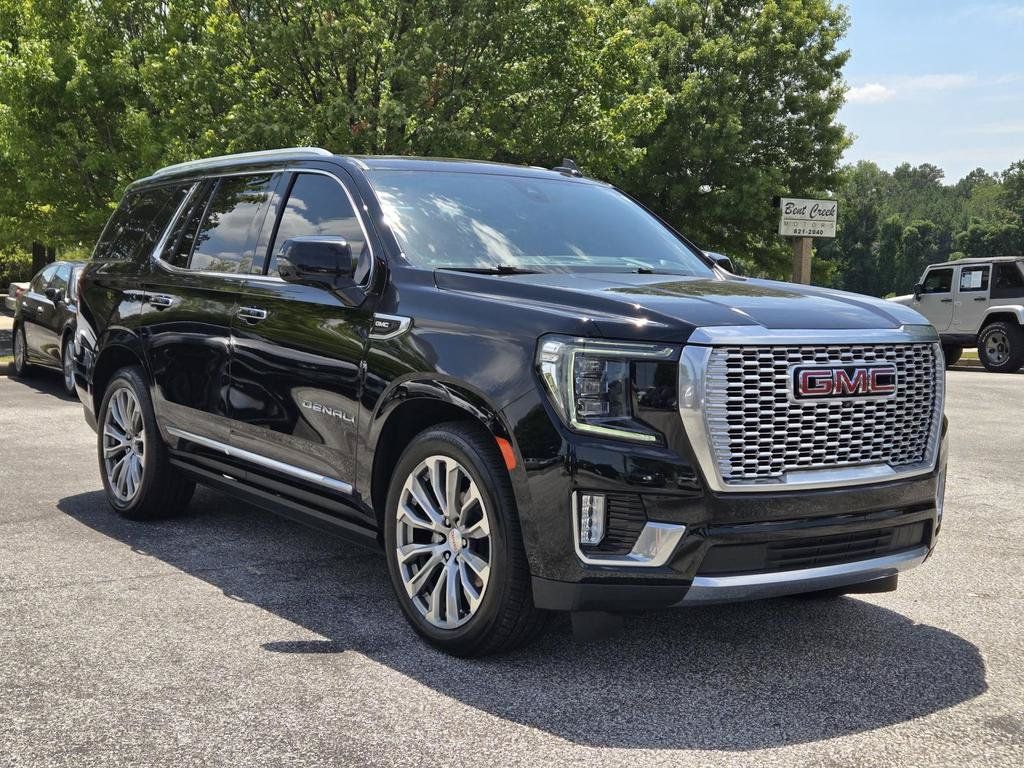 Used 2021 GMC Yukon Denali w/ Denali Ultimate Package AWD/4WD image 5