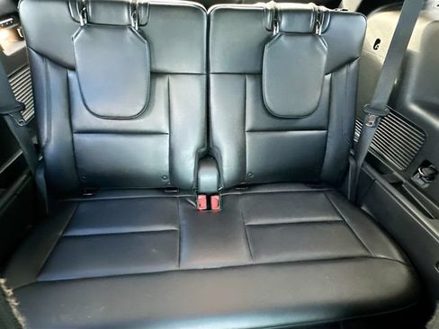 Used 2020 Ford Explorer Limited AWD/4WD image 31