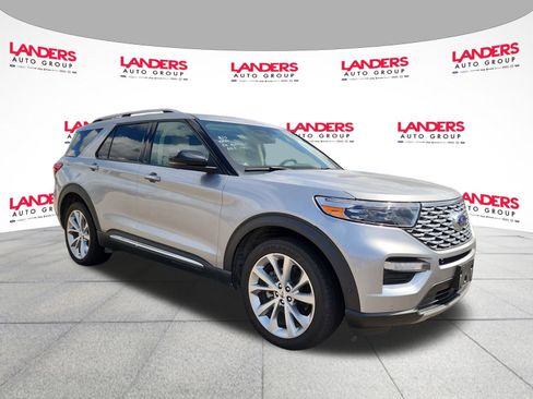 Used 2022 Ford Explorer Platinum w/ Equipment Group 601A image 1