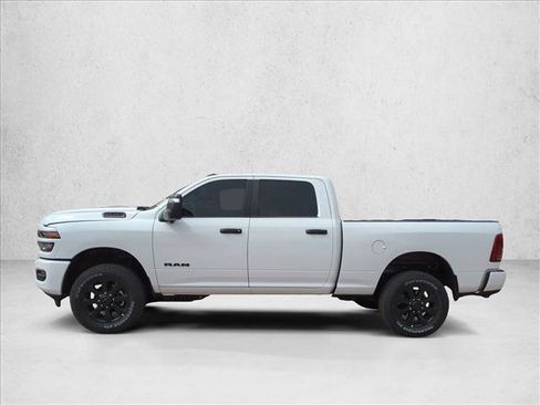 New 2026 RAM 2500 Big Horn AWD/4WD image 5