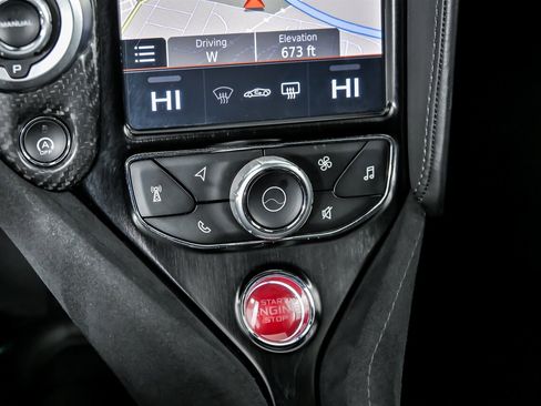 Used 2019 McLaren 720S Performance RWD image 34