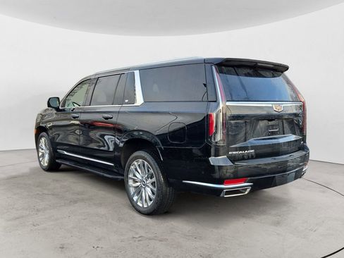 Certified 2023 Cadillac Escalade ESV Premium Luxury image 3