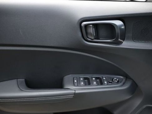 New 2026 Hyundai Venue SEL image 7