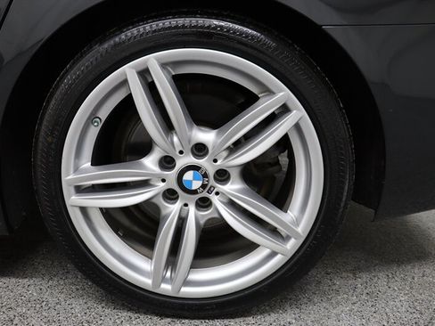 Used 2015 BMW 535i xDrive Sedan AWD/4WD image 30