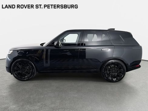 New 2026 Land Rover Range Rover SE image 8