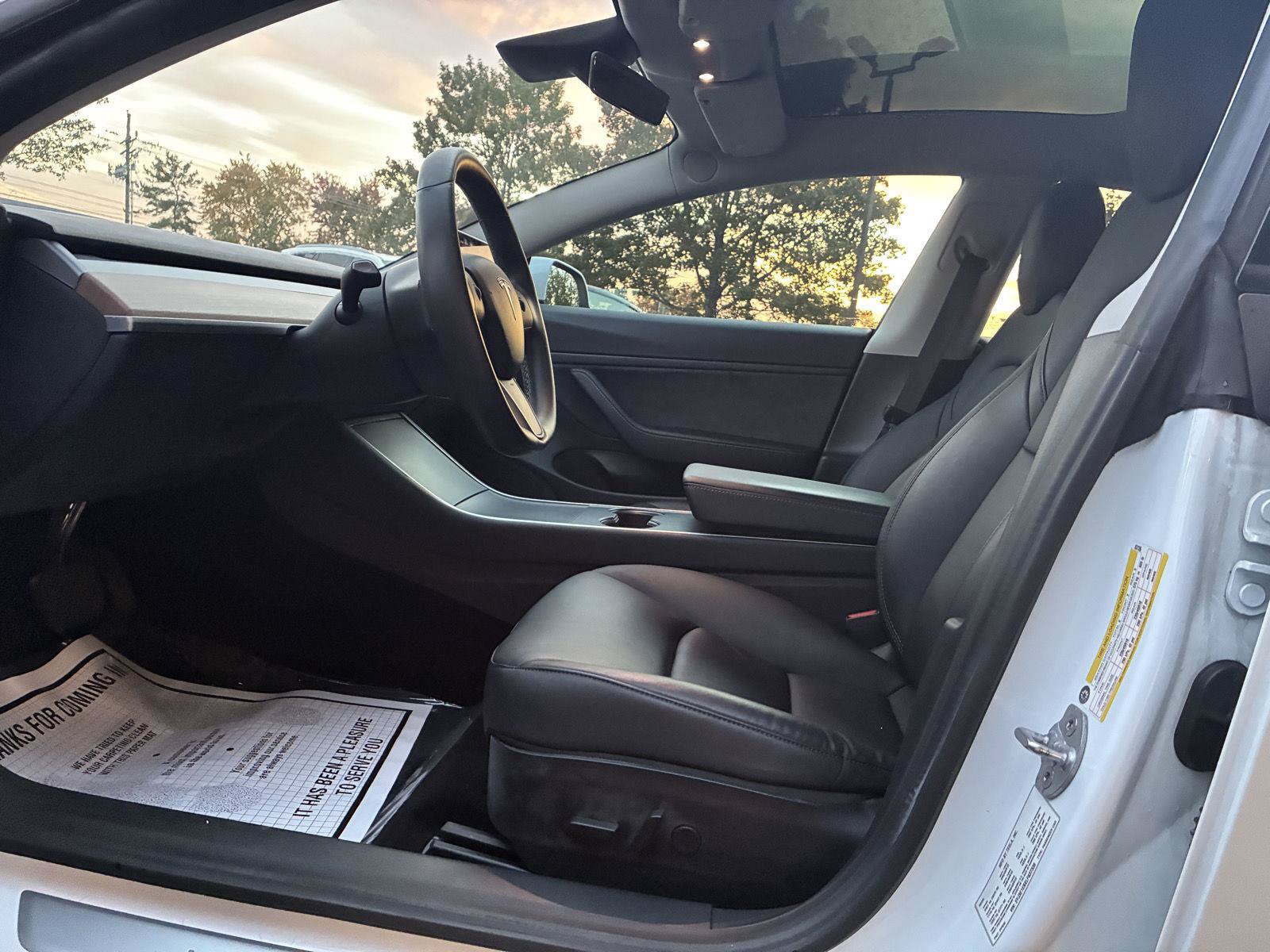 Used 2020 Tesla Model 3 Long Range AWD/4WD image 22