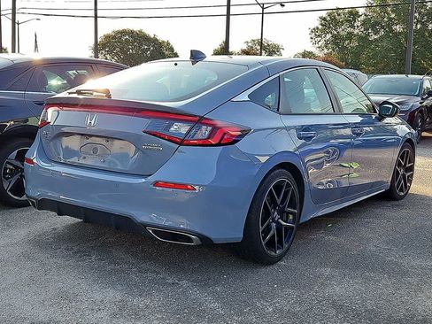 Used 2022 Honda Civic Sport Touring image 3