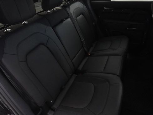 New 2026 Land Rover Defender 110 V8 image 27