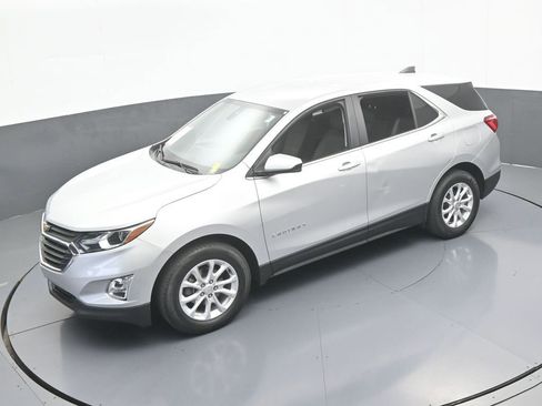 Used 2021 Chevrolet Equinox LT image 46