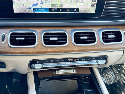 Used 2022 Mercedes-Benz GLE 350 w/ AMG Line Exterior image 34