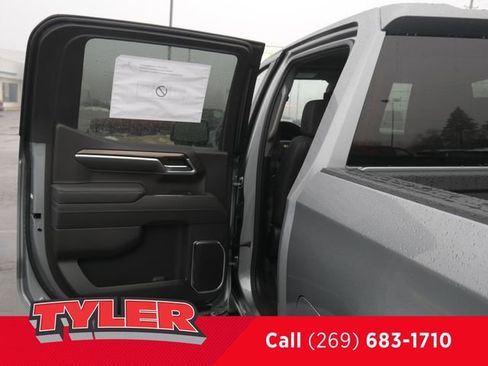 New 2026 Chevrolet Silverado 1500 LT w/ Z71 Off-Road Package image 23