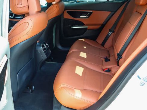 Used 2023 Mercedes-Benz C 300 Sedan image 17