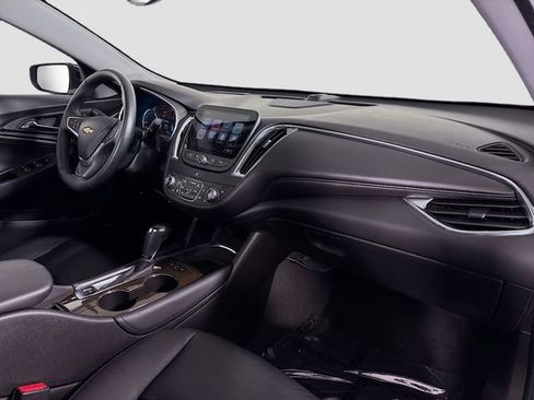 Used 2016 Chevrolet Malibu Premier w/ Driver Confidence Package II image 30