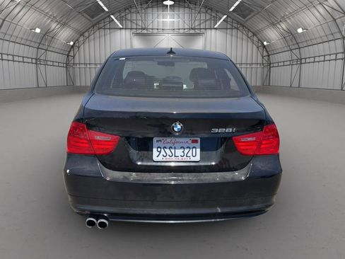 Used 2011 BMW 328i Sedan image 3