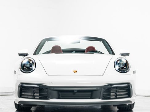 Used 2024 Porsche 911 Carrera S RWD image 4