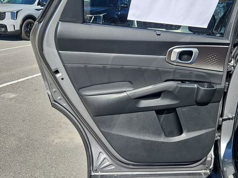 New 2026 Kia Sorento SX Prestige image 9