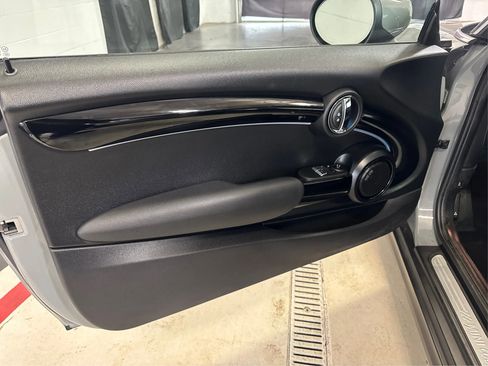 Used 2023 MINI Cooper SE image 23