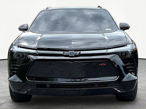 Used 2025 Chevrolet Blazer EV RS AWD/4WD image 2