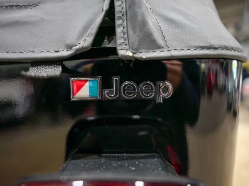 Used 1986 Jeep CJ 7 image 35