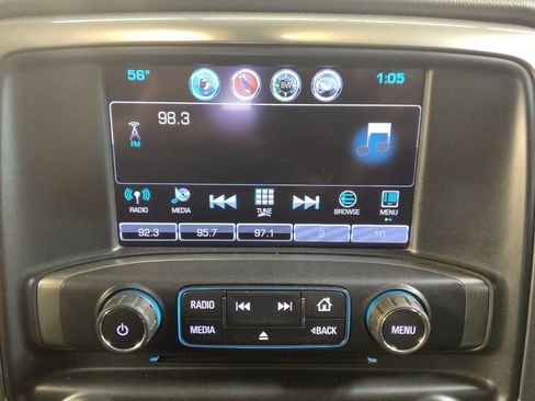 Used 2018 Chevrolet Silverado 1500 LT AWD/4WD image 25