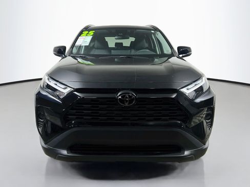 Used 2025 Toyota RAV4 XLE w/ Convenience Package FWD image 37