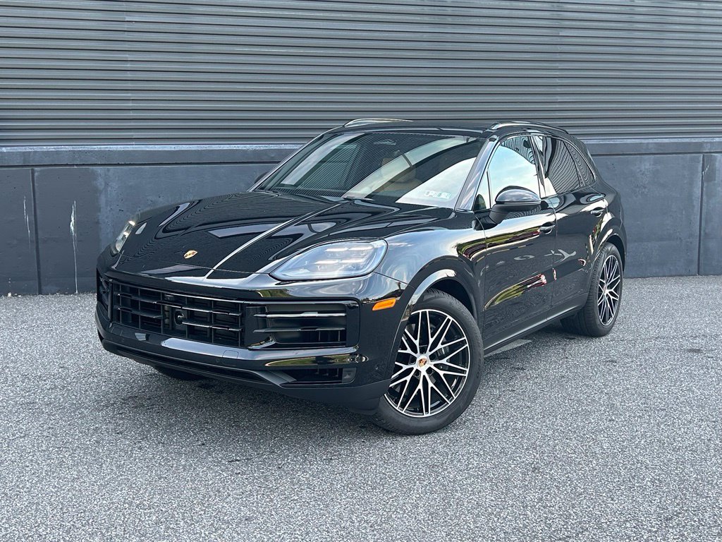 Certified 2026 Porsche Cayenne AWD/4WD image 1
