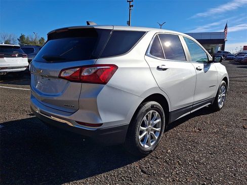 Certified 2021 Chevrolet Equinox LT image 6
