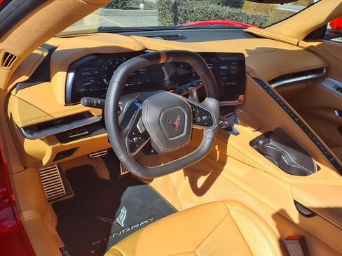 Used 2023 Chevrolet Corvette Stingray Premium Conv w/ Z51 Performance Package image 3