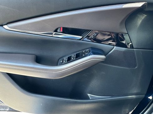 Used 2021 MAZDA CX-30 AWD 2.5 S w/ Premium Package image 11