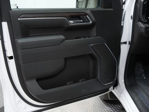 Used 2025 GMC Sierra 1500 SLT image 21