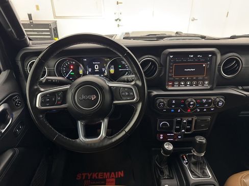 Used 2022 Jeep Wrangler Unlimited Rubicon 4xe w/ Safety Group image 19