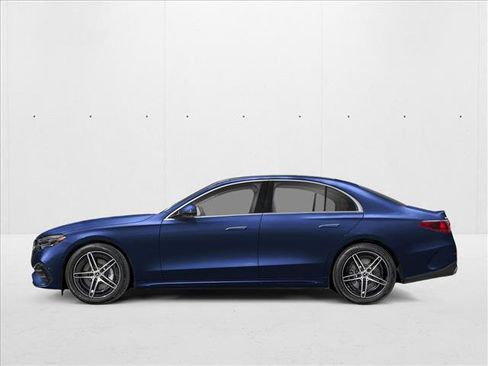 New 2026 Mercedes-Benz E 450 4MATIC Sedan image 3