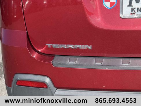 Used 2011 GMC Terrain SLE image 30