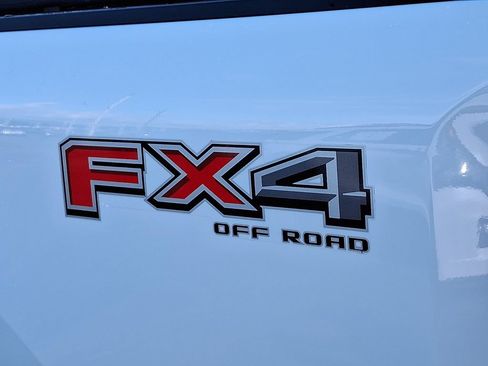 Certified 2023 Ford F250 XLT w/ XLT Premium Package AWD/4WD image 30