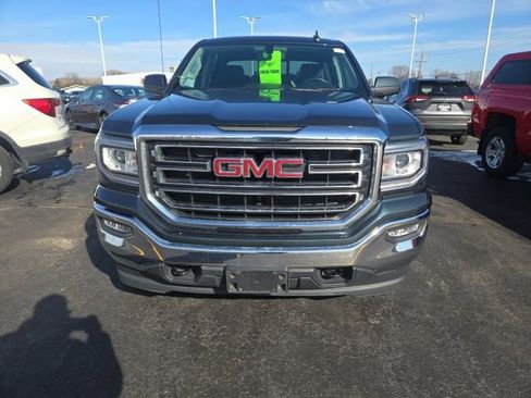 Used 2018 GMC Sierra 1500 SLE w/ SLE Value Package image 2