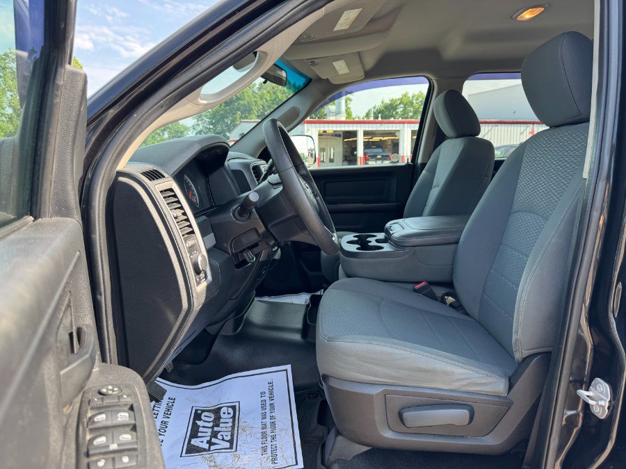 Used 2015 RAM 1500 ST w/ SXT Appearance Group AWD/4WD image 15