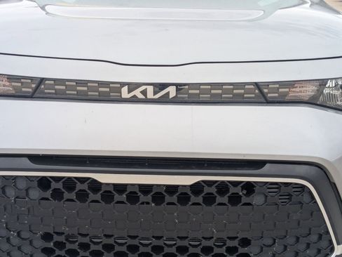 Certified 2024 Kia Soul LX w/ Option Group 015 image 9