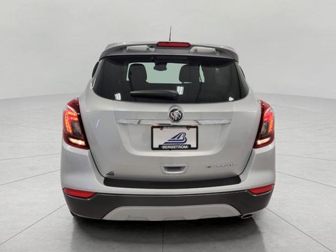 Used 2019 Buick Encore Sport Touring image 21