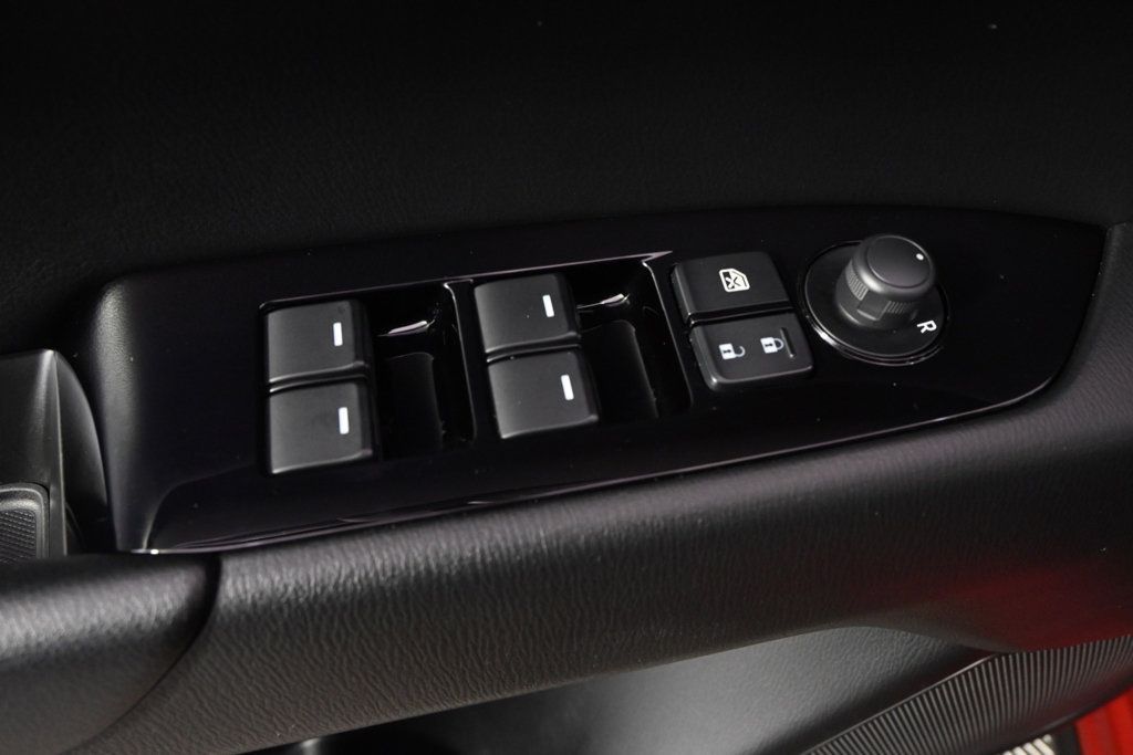 Used 2021 MAZDA CX-5 FWD image 23