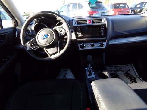 Used 2019 Subaru Legacy 2.5i image 5