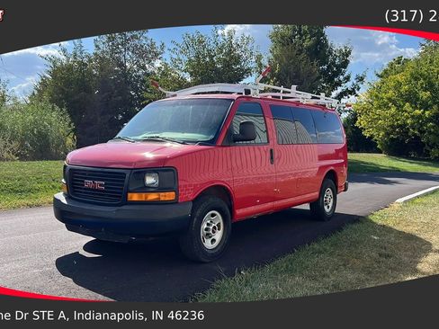 Used 2014 GMC Savana 2500 RWD image 1