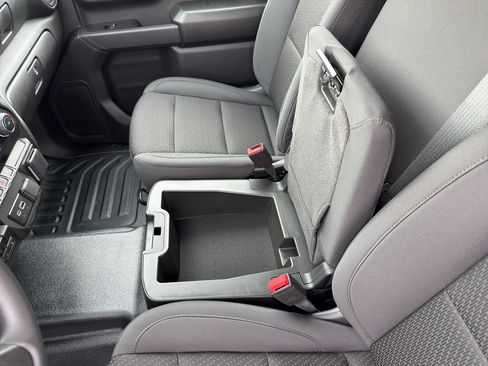 New 2026 Chevrolet Silverado 1500 W/T w/ WT Value Package AWD/4WD image 18