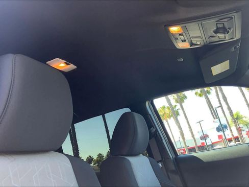 Certified 2023 Toyota Tacoma TRD Off-Road image 13