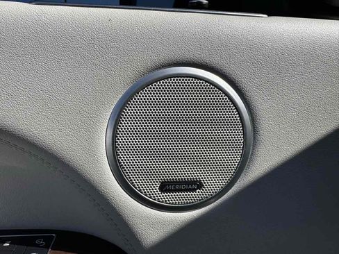 Used 2017 Land Rover Range Rover Supercharged image 29