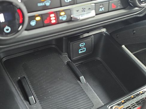 New 2025 Ford Bronco Raptor image 36