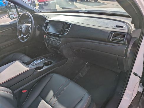 Certified 2024 Honda Ridgeline TrailSport image 35