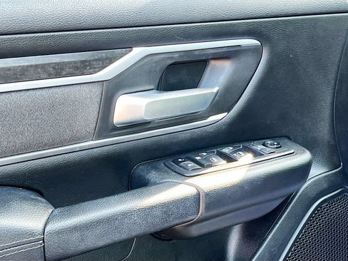 Used 2021 RAM 1500 Big Horn AWD/4WD image 18