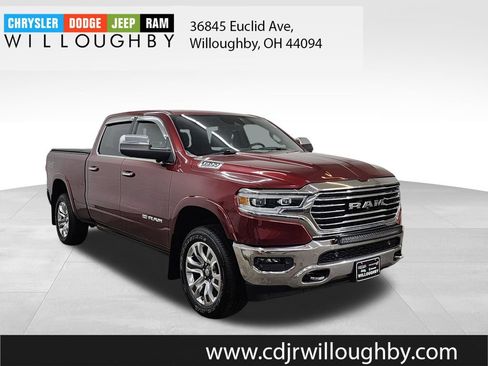 Used 2022 RAM 1500 Limited AWD/4WD image 3