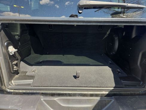 Used 2022 Jeep Wrangler Unlimited Sahara image 56