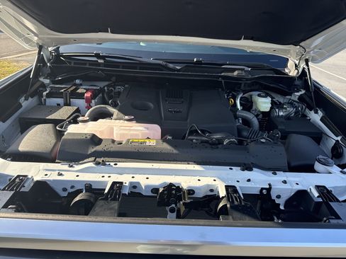 New 2026 Toyota Tundra Limited AWD/4WD image 35
